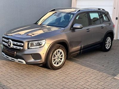 Mercedes GLB200