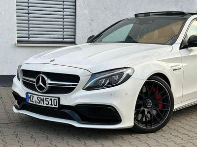 Weiß Gebraucht 2017 Mercedes C63S AMG AMG Limousine | 39.991 € (Etwas zu teuer)