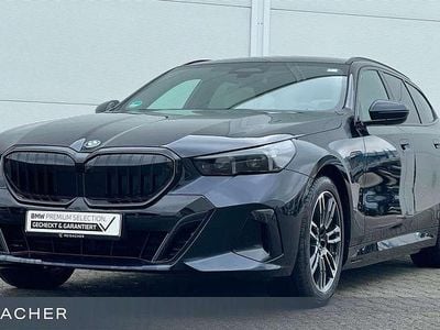 Usata BMW 550e Comfort Edition 490 CV (360 kW) 2025 Grigio Station wagon