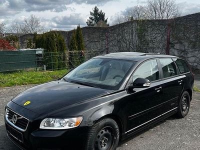 Second-hand Volvo V50 Business Edition 114 CP (83 kW) 2011 Negru Break