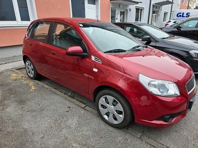 Gebraucht Chevrolet Aveo 72 PS (52 kW) 2010 Rot Kleinwagen