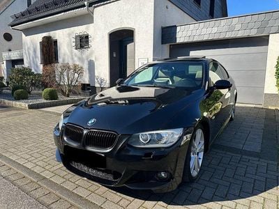 Gebraucht BMW 325 M Sport 197 PS (144 kW) 2008 Schwarz Coupé