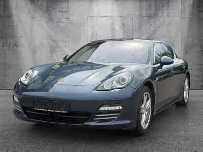 Gebraucht Porsche Panamera 4S 400 PS (294 kW) 2010 Blau Kleinwagen