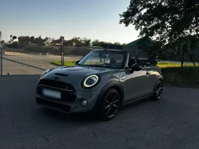 Gebraucht Mini Cooper S 192 PS (141 kW) 2019 Grau Kleinwagen