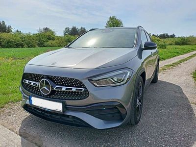 gebraucht Mercedes GLA250 4matic 8G-DCT AMG Line