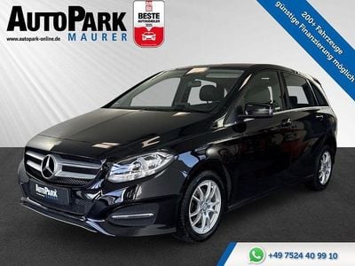 Gebraucht Mercedes B180 Urban 122 PS (89 kW) 2016 Schwarz Van / Kleinbus