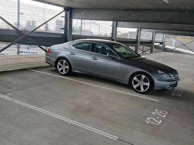 Gebraucht Mercedes CLS350 224 PS (164 kW) 2009 Silber Limousine