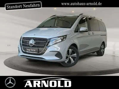 Gebraucht Mercedes V250 Style 190 PS (139 kW) 2025 Alpingrau Van / Kleinbus
