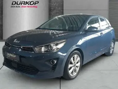 Gebraucht Kia Rio Vision 101 PS (74 kW) 2022 Blau Limousine