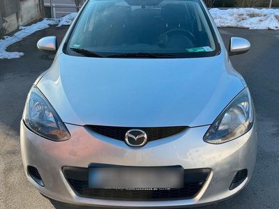 Silber Gebraucht 2008 Mazda 2 Kleinwagen | 1.650 €