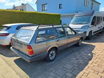 Gebraucht VW Passat 90 PS (66 kW) 1987 Grau Kombi