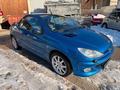 Gebraucht Peugeot 206 CC Platinum 109 PS (80 kW) 2004 Blau Cabrio