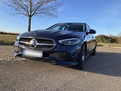 Gebraucht Mercedes C180 170 PS (125 kW) 2023 Blau Kombi