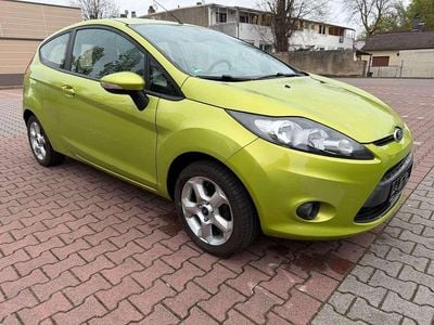 Używany Ford Fiesta Trend 82 KM (60 kW) 2009 Żółty Hatchback