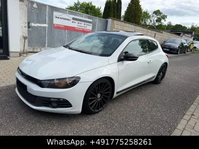 Gebraucht VW Scirocco 140 PS (102 kW) 2009 Weiß Coupé