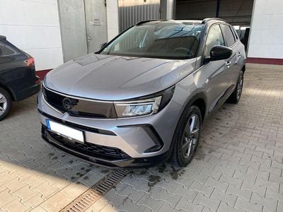 Usata Opel Grandland X GS Line 131 CV (96 kW) 2024 Grigio SUV