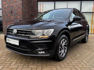 Schwarz Gebraucht 2017 VW Tiguan Sound SUV | 16.490 € (Etwas zu teuer)