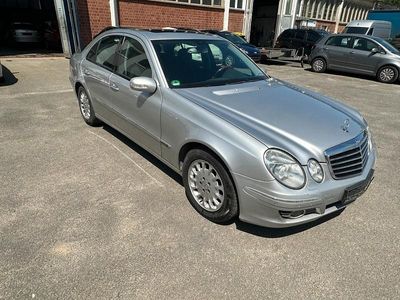 Mercedes E220
