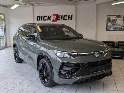 Gebraucht VW Tayron R-line 193 PS (141 kW) 2025 Grün SUV
