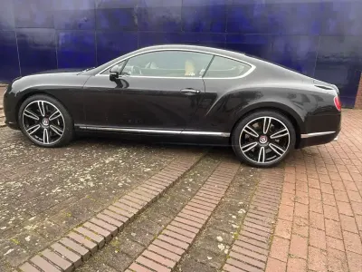 Gebraucht Bentley Continental GT 507 PS (372 kW) 2014 Schwarz