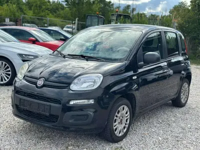 Gebraucht Fiat Panda Pop 69 PS (50 kW) 2012 Colore esternocinema schwarz Kleinwagen