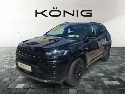 Gebraucht Jeep Compass Altitude 131 PS (96 kW) 2024 Solid black (5ck) SUV