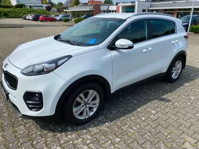 Gebraucht Kia Sportage DREAM-TEAM Edition 141 PS (103 kW) 2018 Weiß SUV