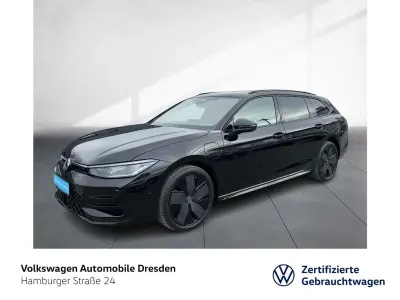 Gebraucht VW Passat R-line 272 PS (200 kW) 2025 Grenadillschwarz metallic Kombi