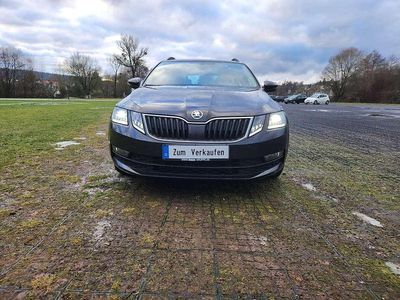 Gebraucht Skoda Octavia Ambition 150 PS (110 kW) 2017 Schwarz Kombi