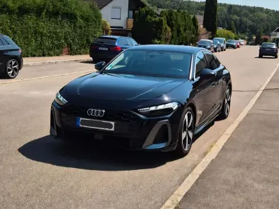 Gebraucht Audi A5 Sport 150 PS (110 kW) 2025 Schwarz Limousine