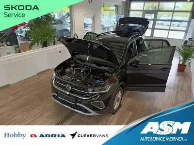 Ny VW T-Cross Life 150 HK (110 kW) 2025 Sort SUV
