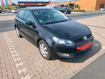 Gebraucht VW Polo Trendline 69 PS (50 kW) 2013 Schwarz Kleinwagen