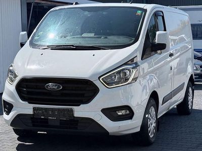 Gebraucht Ford Transit Custom Trend 170 PS (125 kW) 2021 Weiß Limousine