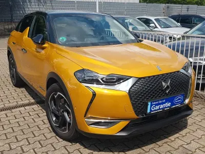 Gebraucht DS Automobiles DS3 Crossback So Chic 155 PS (114 kW) 2019 Imperial gold (metallic) SUV