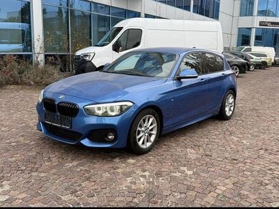 Blau Gebraucht 2018 BMW 118 M Sport Kleinwagen | 11.900 €