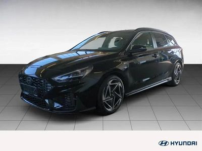 Gebraucht Hyundai i30 N Line 140 PS (102 kW) 2025 Schwarz abyss black / mic Kombi