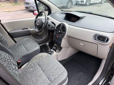 Gebraucht Renault Modus Authentique 75 PS (55 kW) 2006 Schwarz Van / Kleinbus