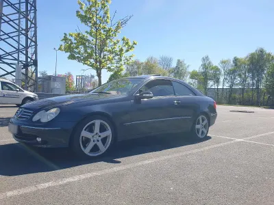 Gebraucht Mercedes CLK320 224 PS (164 kW) 2004 Blau Coupé