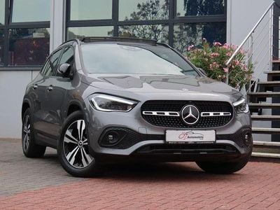 Mercedes GLA220