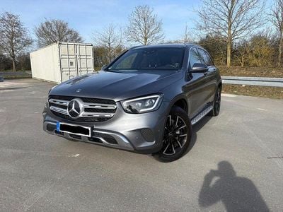 Gebraucht Mercedes GLC220 194 PS (142 kW) 2020 Grau SUV
