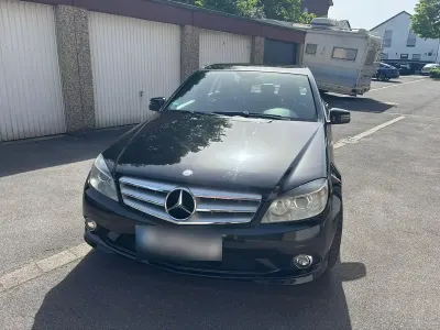 Gebraucht Mercedes C250 204 PS (150 kW) 2008 Schwarz Limousine