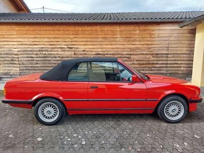Gebraucht BMW 325 Cabriolet Shadowline 170 PS (125 kW) 1990 Rot Cabrio