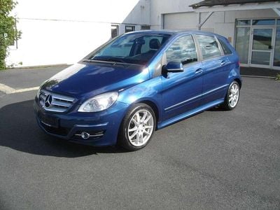 Mercedes B200
