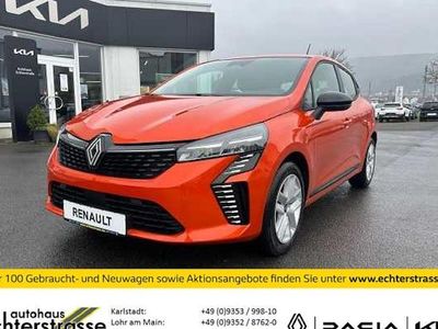 Usado Renault Clio V Evolution 115 HP (84 kW) 2025 Laranja Sedan