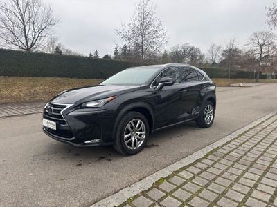 Lexus NX300h