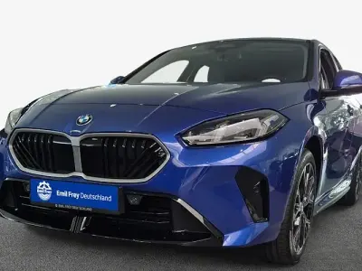 Neu BMW 118 M Sport 150 PS (110 kW) 2025 Blau Kleinwagen