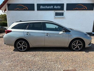 Toyota Auris Hybrid