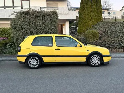Brugt VW Golf III GT 90 HK (66 kW) 1995 Gul Hatchback