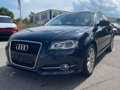 Gebraucht Audi A3 Sport 140 PS (102 kW) 2011 Blau Kleinwagen