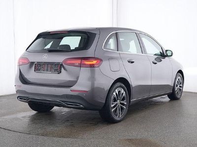 Gebraucht 2024 Mercedes B250e Van / Kleinbus | 34.490 € (Fairer Preis)